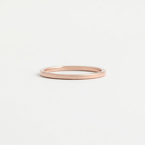 Rose gold wedding band, 1.5mm wide, flat profile, polished finish